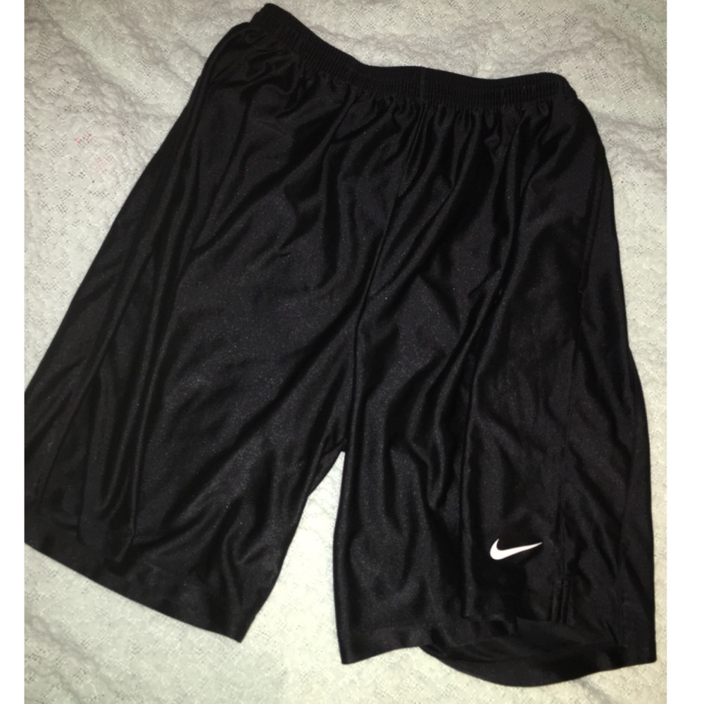Men’s NIKE DRI-FIT Basketball Shorts